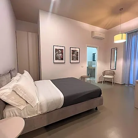 Ghe Kale Hotel *